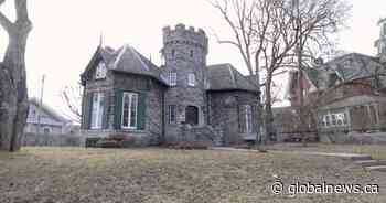 Kingston, Ont. castle hits real estate market