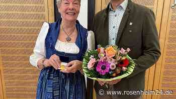 Für „vielseitige und nachhaltige Dienste“: Inge Ilgenfritz erhält städtische Verdienstmedaille