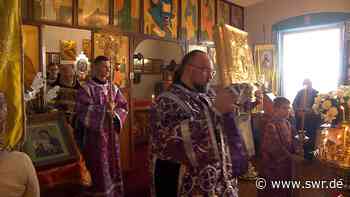 Mannheim: Russen und Ukrainer feiern gemeinsam orthodoxe Ostern - SWR Aktuell