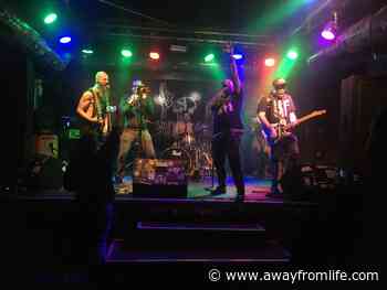 Konzertbericht: Public Serpents & Sidewalk Surfers am 21. April 2022 in Wermelskirchen - AWAY FROM LIFE