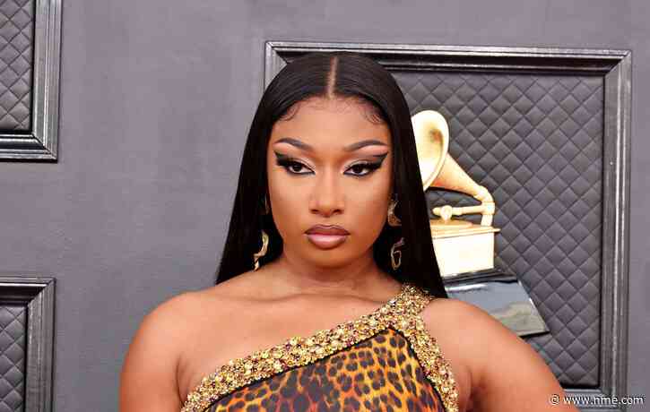 Megan Thee Stallion says Torey Lanez offered “a million dollars if y’all don’t say nothing” after shooting