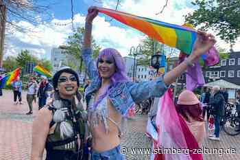 Regenbogen-Demo in Oer-Erkenschwick: „Man hat uns nicht mit Steinen zu bewerfen.“ - Stimberg Zeitung