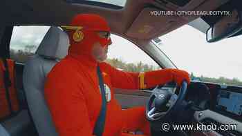'Dash Gordon' | Delivery driver spices up gig by wearing superhero costume - KHOU.com
