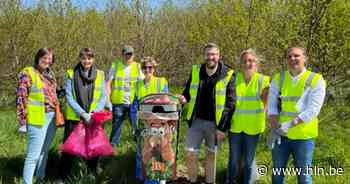ChocDecor organiseert zwerfvuilactie in Everslaarbos | Lokeren | hln.be - Het Laatste Nieuws