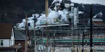 Philadelphia Fed's manufacturing gauge softens in April from high level in prior month - MarketWatch