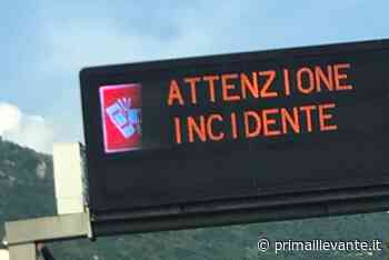 Auto si ribalta tra Rapallo e Chiavari. Code in A12 - Prima il Levante