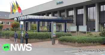 Geel gaat vrijwilligers belonen met digitale munten: "Zo motiveren we onze inwoners om lokaal te kopen" - Vlaamse Radio- en Televisieomroeporganisatie