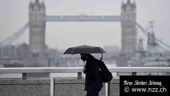 Inflation in Grossbritannien: Einzelhändler senken Preise