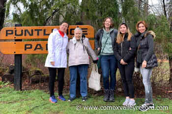 87-year-old volunteer a blessing to Immigrant Welcome Centre - Comox Valley Record