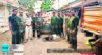 Nashik forest dept seizes logs of khair & tractor, driver on the run - Times of India