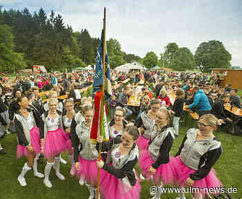 Wieder Salenhau-Wandertag auf Hochsträß in Eggingen