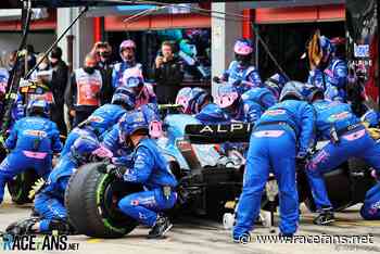 Ocon blames pit equipment after penalty for near-miss with Hamilton in pits · RaceFans - RaceFans