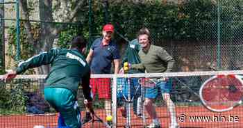 Nationaal hockeyteam van Pakistan krijgt tennisles van ex-prof in Edegem - Het Laatste Nieuws