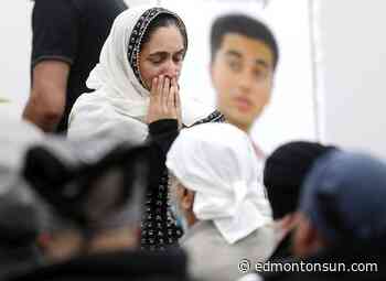 Hundreds mourn Edmonton teen slain outside McNally High School at memorial service - Edmonton Sun