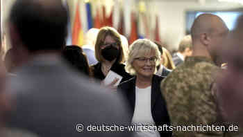 Konferenz von Ramstein: Lambrecht kündigt Ausbildung von Ukrainern auf deutschem Boden an