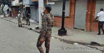 (VIDEO) Un coro de tígueres aprovecha la huelga para romper negocios y robar en Santiago - El Nuevo Diario (República Dominicana)