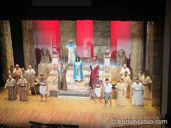 AMAO y el Coro Femenino de Tomelloso cuelgan el cartel de entradas agotadas en el Teatro Cervantes de Linares - enTomelloso.com