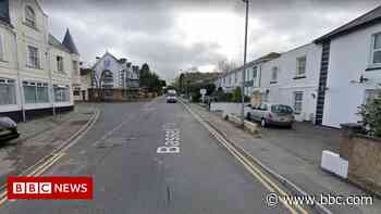 Motorcycle rider is seriously injured in Cornwall crash - BBC
