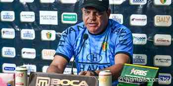 Após título catarinense, Brusque anuncia destino do treinador Waguinho Dias - ND Mais