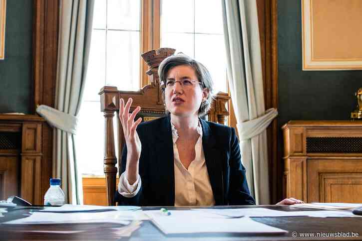 Burgemeester van Molenbeek reageert op uitspraken van Conner Rousseau: “Onaanvaardbaar, latent racisme”