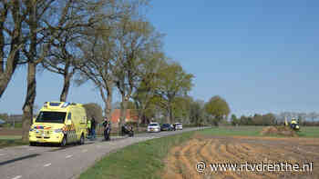 Motorrijder gewond na botsing tegen boom in Orvelte - RTV Drenthe