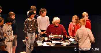 Jeugdauteur Marc De Bel geeft lezing aan leerlingen VBS Binnenhof - Het Laatste Nieuws