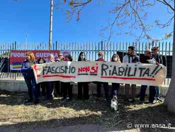 25 aprile: a Bari presidio 'contro invio armi in Ucraina' - Agenzia ANSA