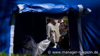 Covid-19 Welle droht: Peking weitet Corona-Massentests aus, um Lockdown zu verhindern