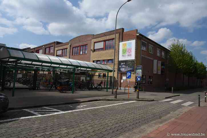 Ouders schrijven open brief naar school na grensoverschrijdend gedrag van lerares: “Ze belaagt al jaren collega’s en kinderen om hun uiterlijk, afkomst of geaardheid”