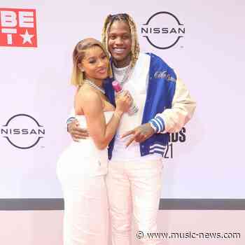 Lil Durk calls out concertgoer for allegedly trying to fight woman