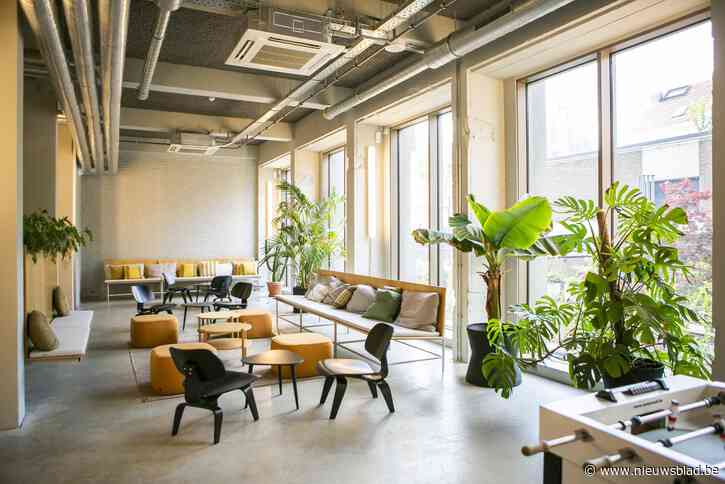 Eigen fitness, meetingrooms en dakterras met zicht over heel Antwerpen: in deze kotresidentie mag het wat meer zijn