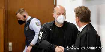 Drach-Prozess: Früherer Reemtsma-Entführer bricht vor Gericht in Lachen aus