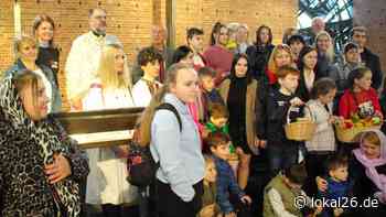 Oster-Gottesdienst in der Stadtkirche Jever : Frohe Botschaft soll Ukrainern auch im Krieg Kraft geben - Lokal26