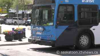 Saskatoon keeps mandatory masks on transit