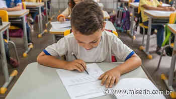 Projeto Professor Alfabetizador deve beneficiar 44 escolas em Juazeiro do Norte - Site Miséria