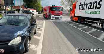Hinder op Oudenaardsesteenweg door ongeval aan inrit industriepark - Het Laatste Nieuws