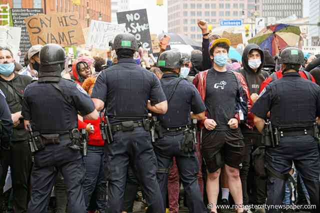 City makes sweeping changes to how police respond to protests