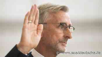 Regierung - Dresden - Innenminister will großen Wert auf Kommunalpolitik legen - Politik - SZ.de - Süddeutsche Zeitung - SZ.de