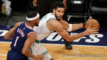 Jayson Tatum fouls out on controversial call by Scott Foster - Yardbarker