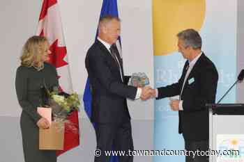 Barrhead physician finally recognized with RhPAP Rhapsody Award - Town and Country TODAY