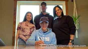 Barrhead's Gavin Moes commits to Kodiaks men's volleyball team - Lethbridge News Now