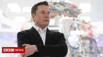 Elon Musk strikes deal to buy Twitter for $44bn