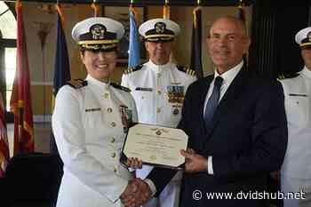 DLA Aviation at San Diego team members welcome new commander - DVIDS