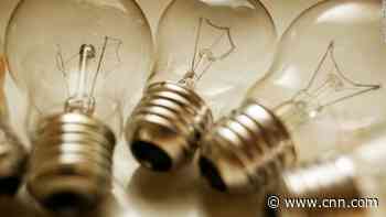 Biden flips the switch on Trump's incandescent light bulb plan