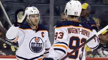 McDavid's 4-point night helps Oilers defeat Penguins, clinch 2nd seed in Pacific Division