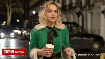 Emilia Clarke and Emma Thompson on Last Christmas and reading reviews - BBC