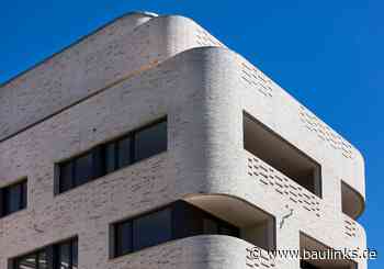 Helle GIMA-Klinkerfassade im Berliner Büro-, Wohn- und Kreativ­quartier NeuHouse