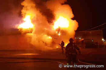 VIDEO: Eyewitness saw men fleeing suspicious Aldergrove fire – Chilliwack Progress - Chilliwack Progress