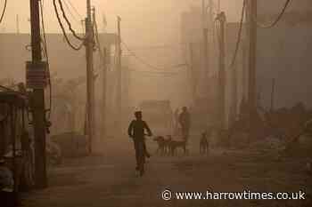 Indian capital engulfed in smoke after landfill catches fire - Harrow Times