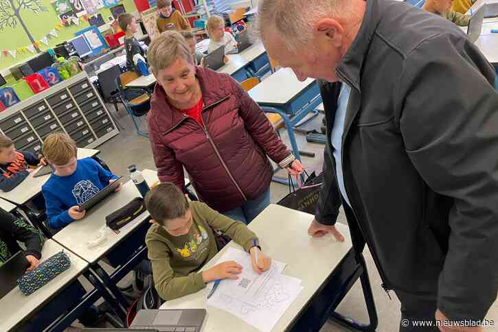 De Regenboog laat grootouders digisprong maken